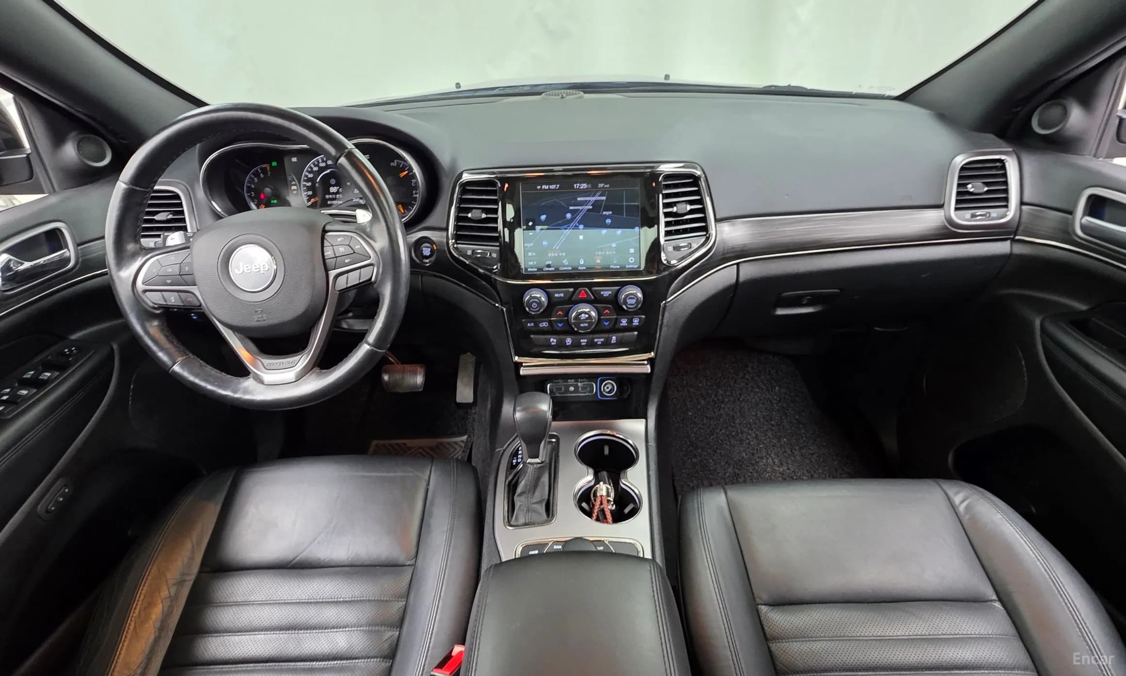 Grand Cherokee