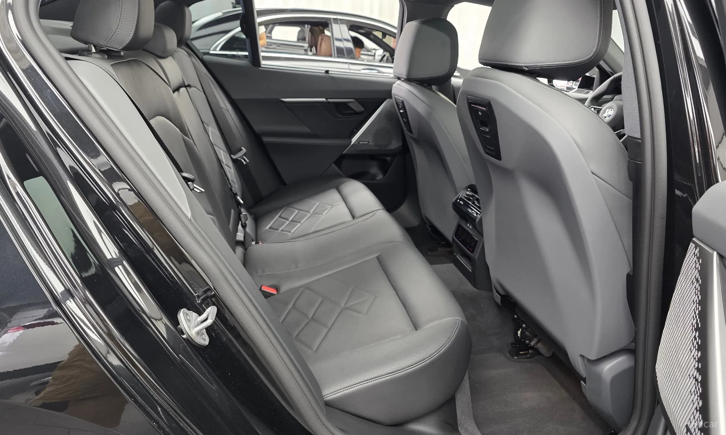 5 Series (G60)