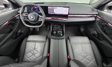 5 Series (G60)