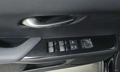 UX250h