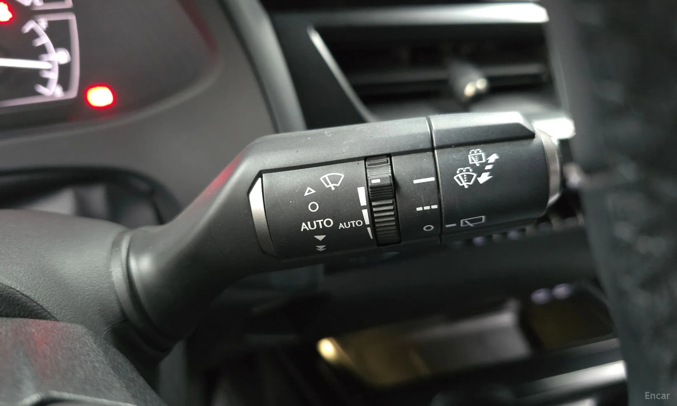 UX250h