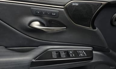 ES300h 7th Generation