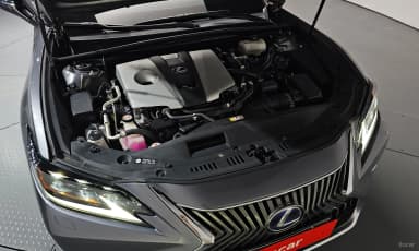 ES300h 7th Generation