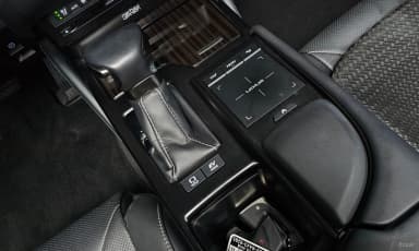 ES300h 7th Generation