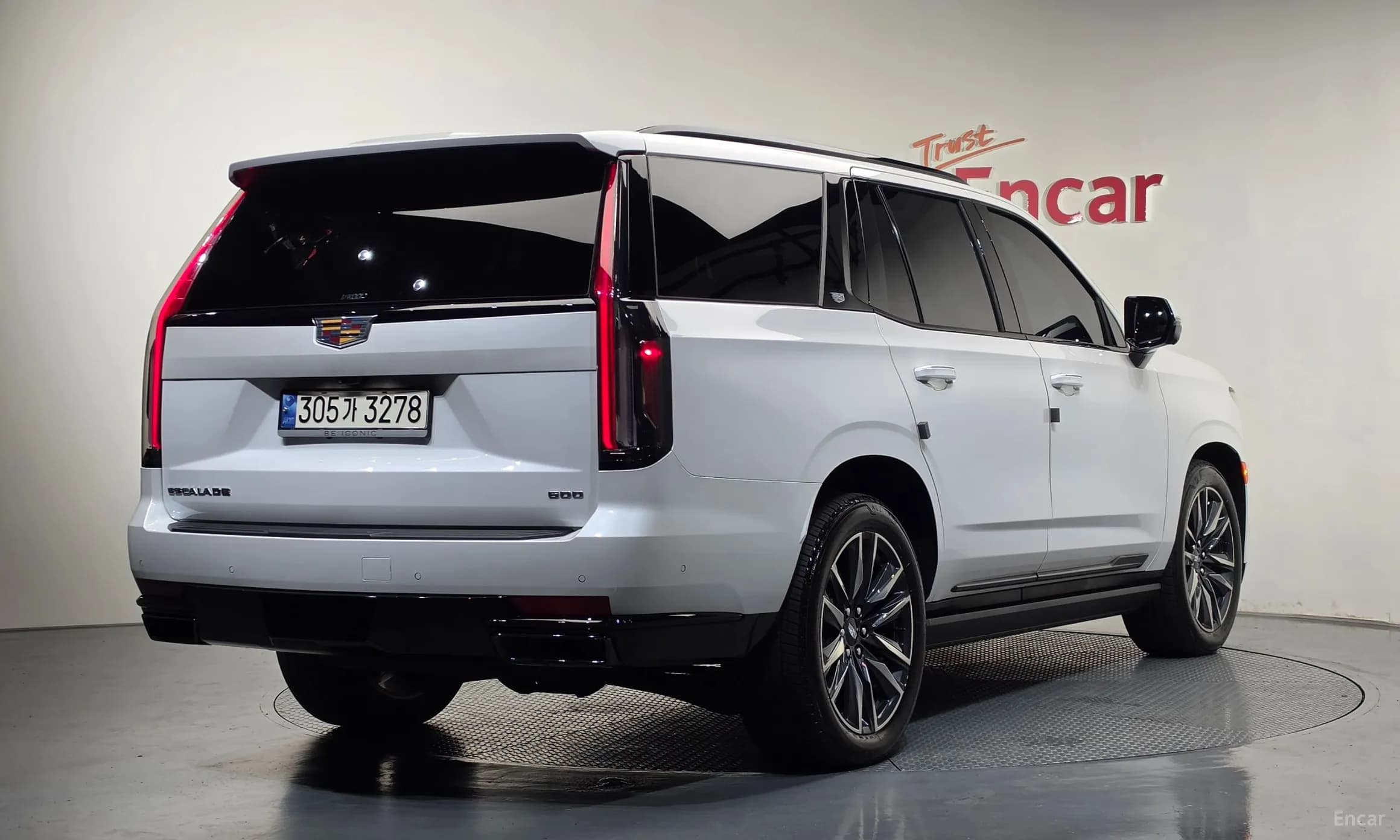Escalade 5th Generation