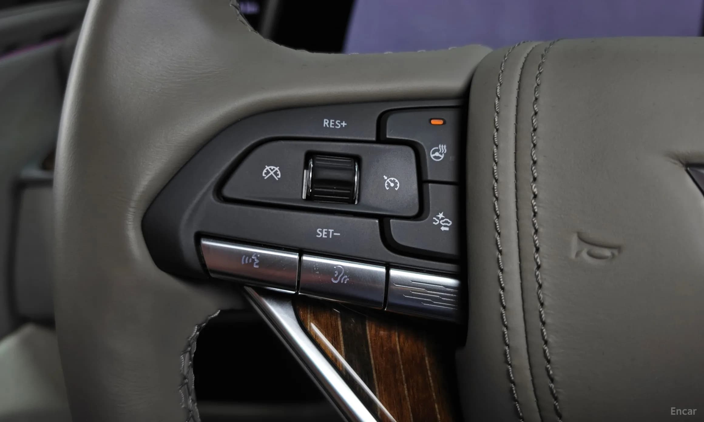 Escalade 5th Generation