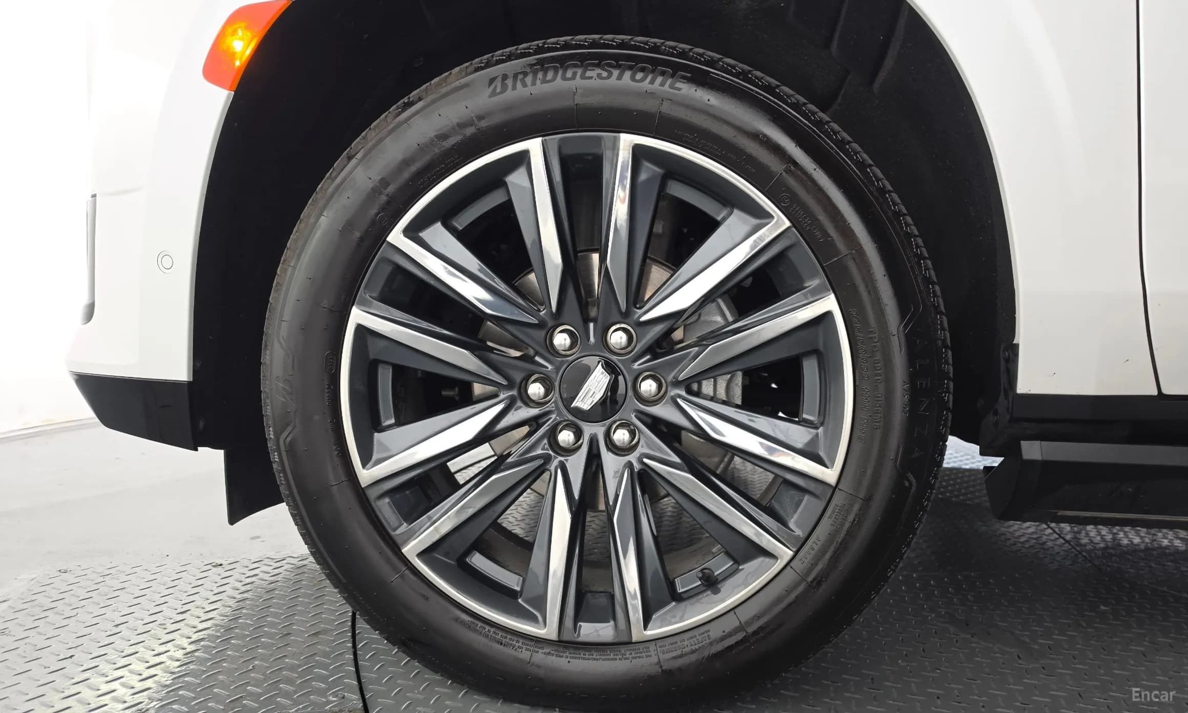 Escalade 5th Generation