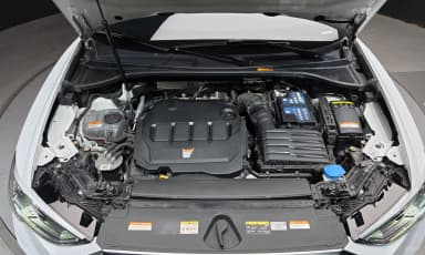 Q3 (F3)