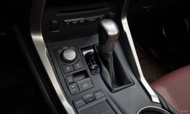 NX300h