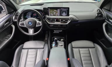 iX3