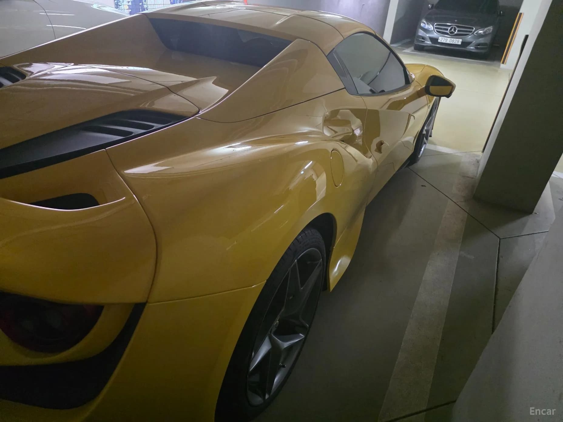 F8 Spider