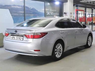 New ES300h