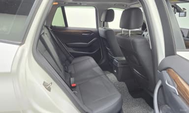 X1 (E84)