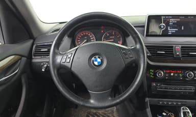 X1 (E84)