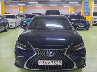 ES300h 7th Generation