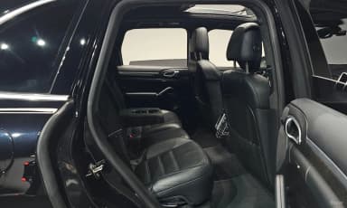 New Cayenne