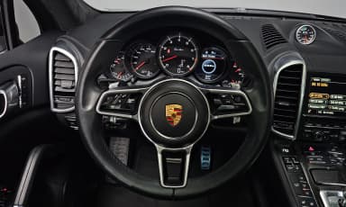 New Cayenne