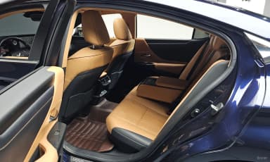 ES300h 7th Generation