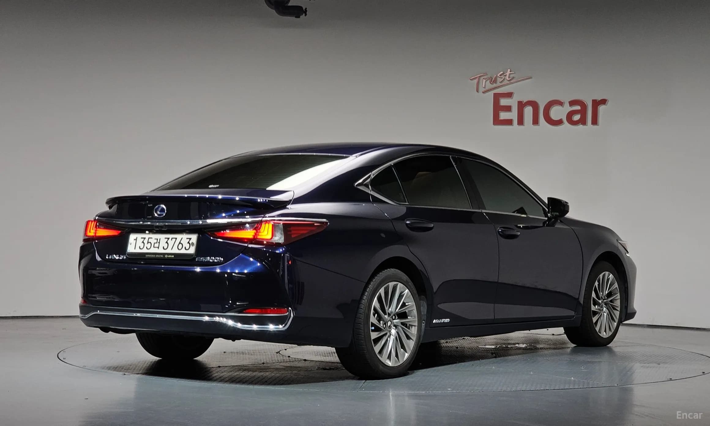 ES300h 7th Generation