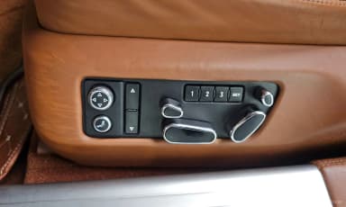 Flying Spur Gen 1