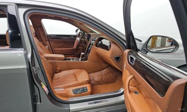 Flying Spur Gen 1