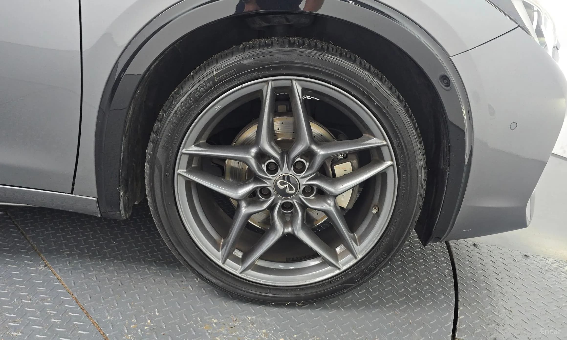 Q30