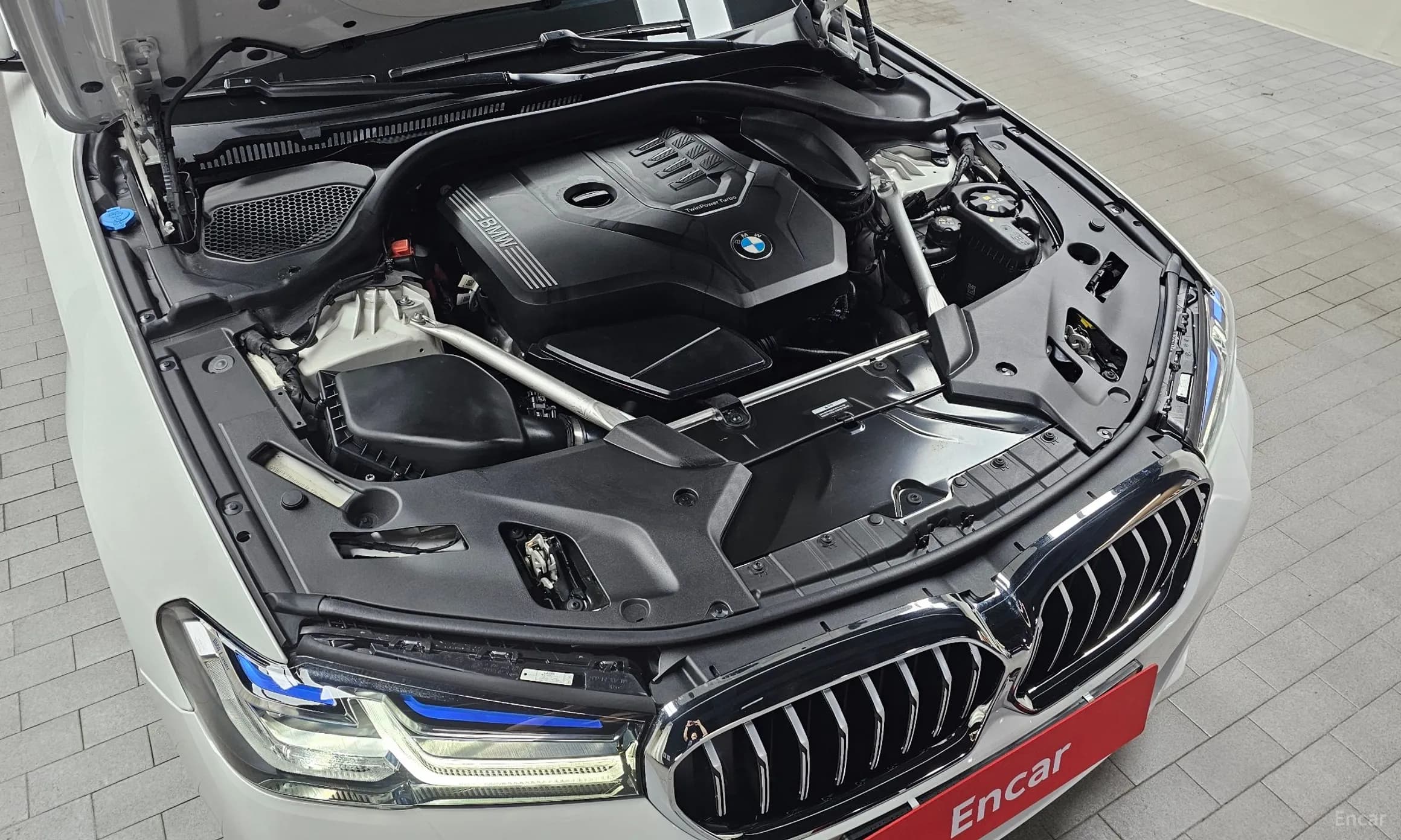 5 Series (G30)