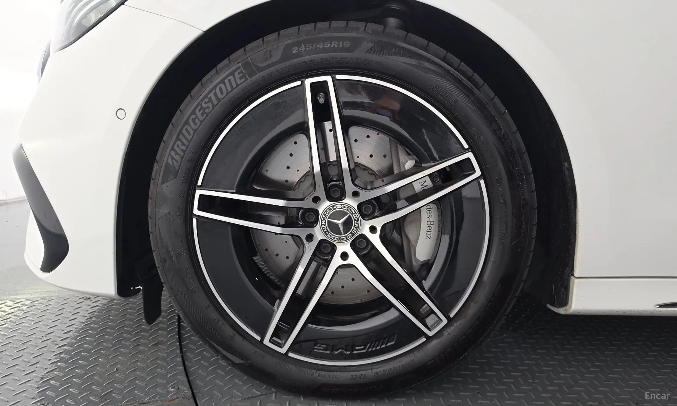E-Class W214
