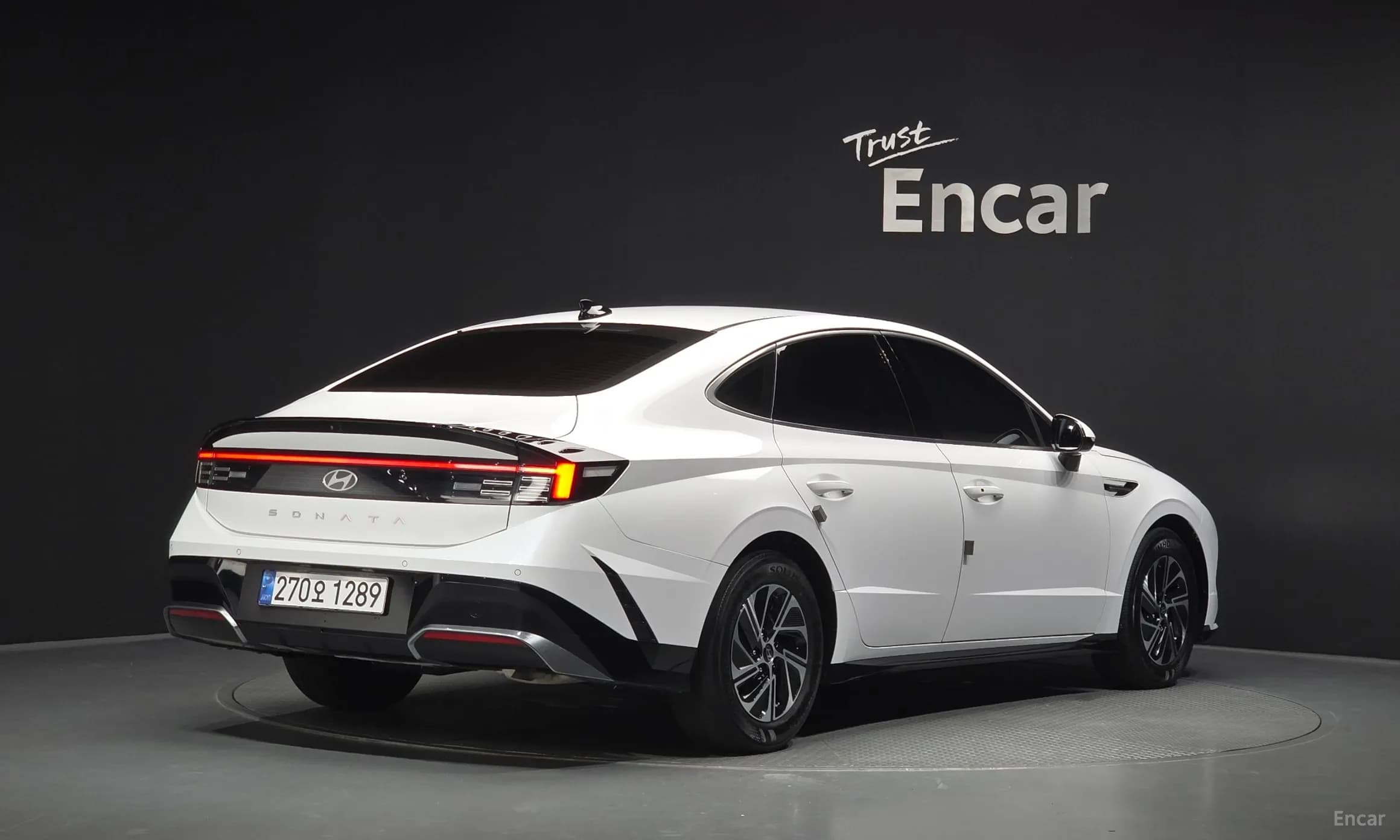 Sonata The Edge Hybrid (DN8)