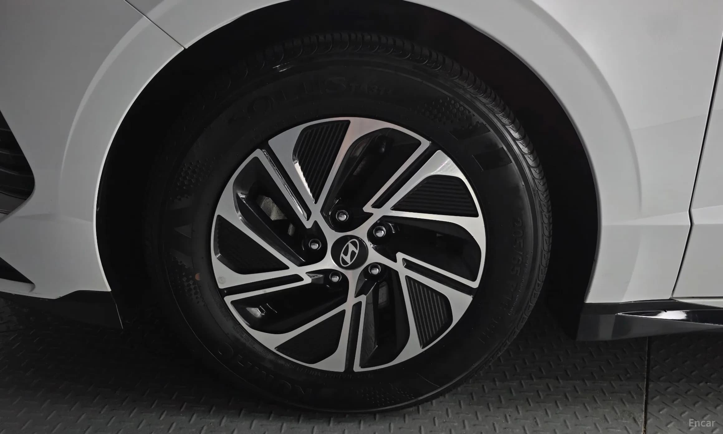 Sonata The Edge Hybrid (DN8)