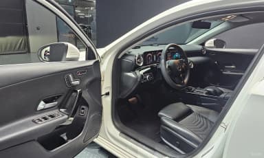 A-Class W177