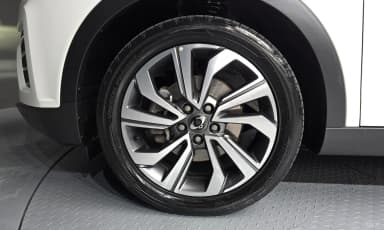 Berry New Tivoli