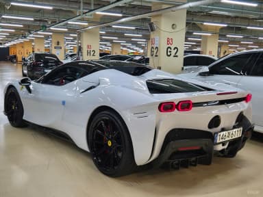 SF90 Spyder