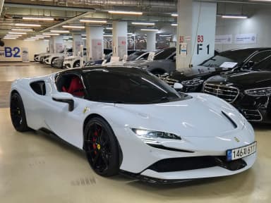 SF90 Spyder