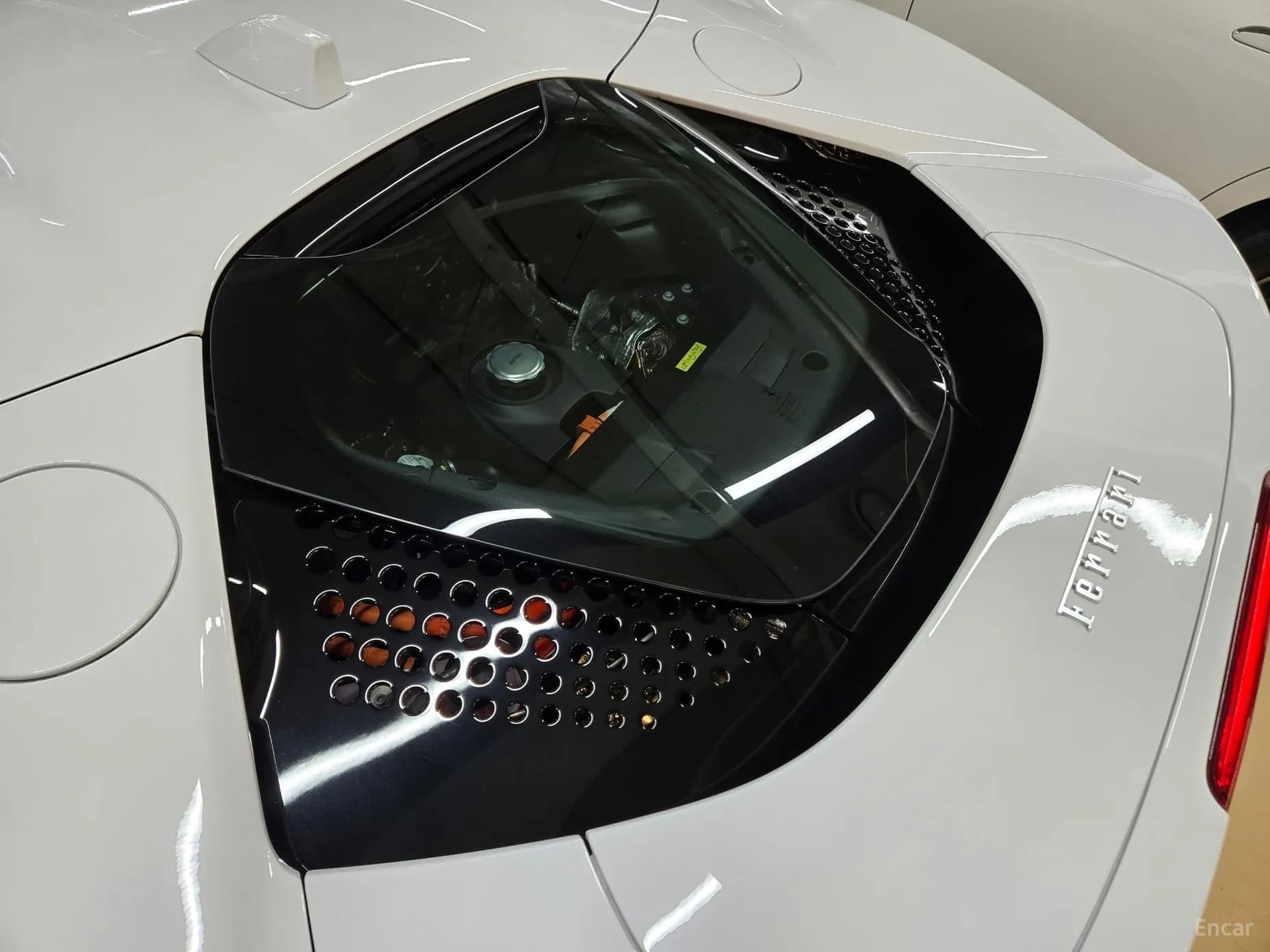 SF90 Spyder