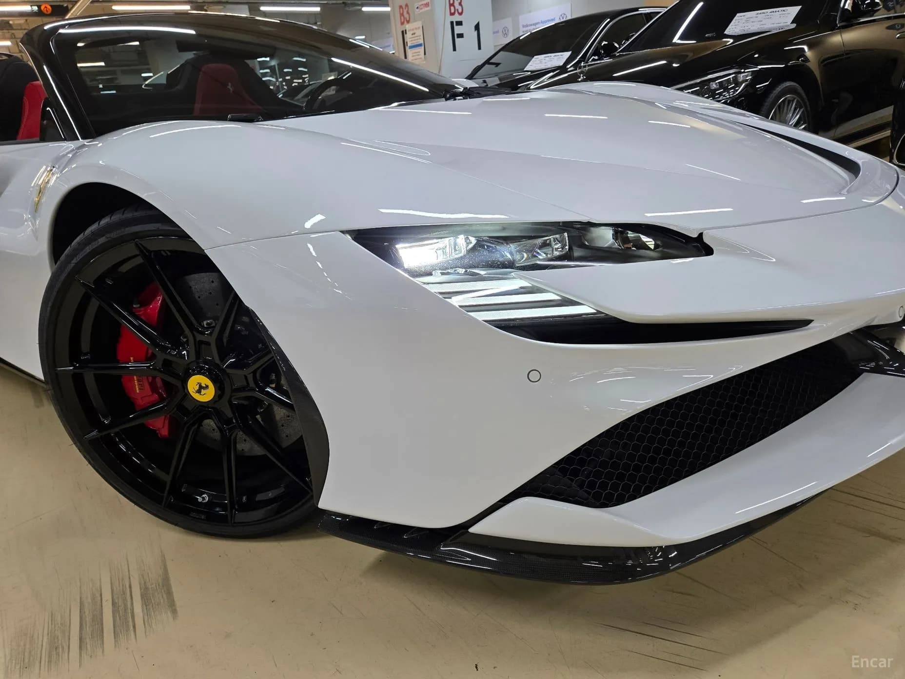 SF90 Spyder