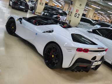 SF90 Spyder