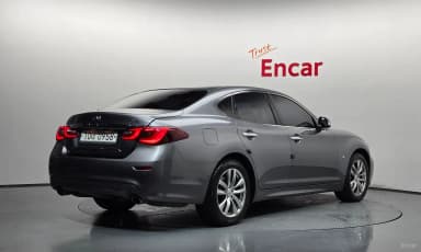 Q70