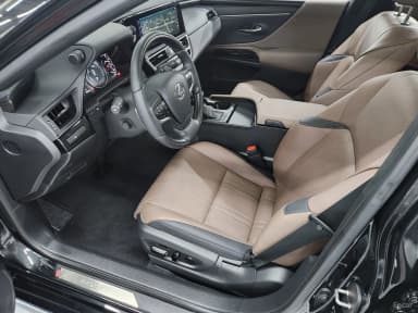 ES300h 7th Generation