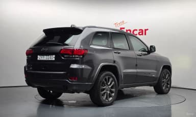 Grand Cherokee