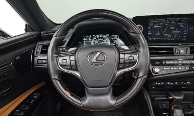 ES300h 7th Generation