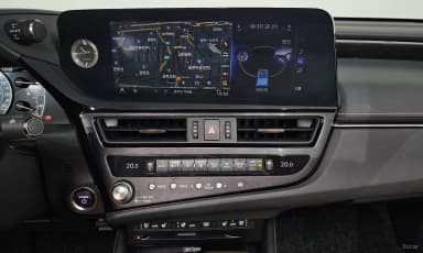 ES300h 7th Generation