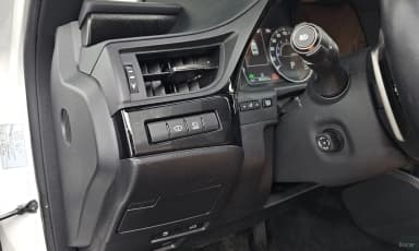 ES300h 7th Generation