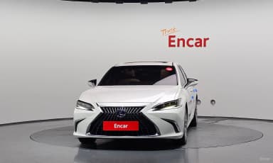 ES300h 7th Generation