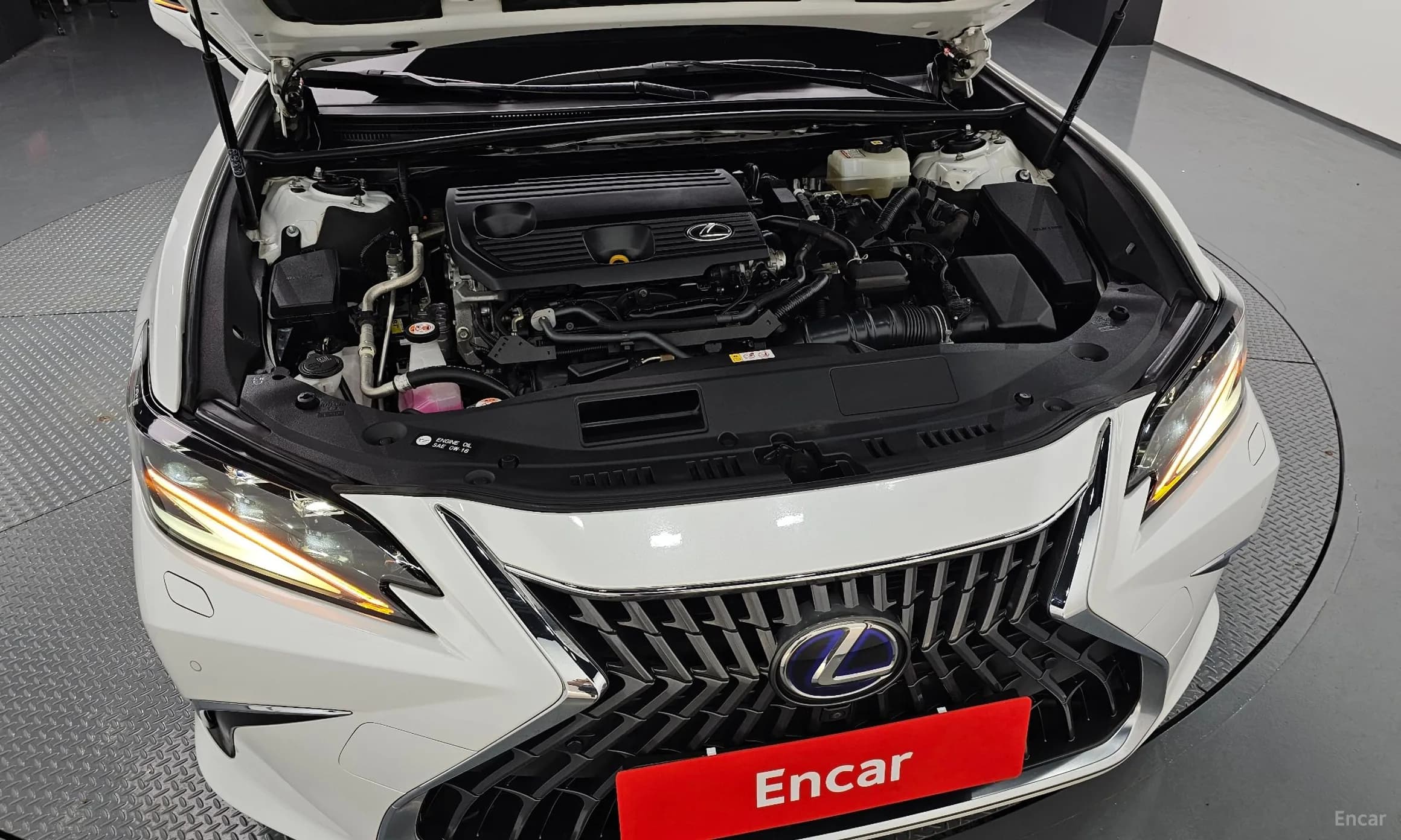 ES300h 7th Generation