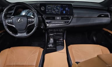 ES300h 7th Generation