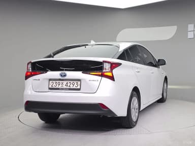 Prius 4th Generation
