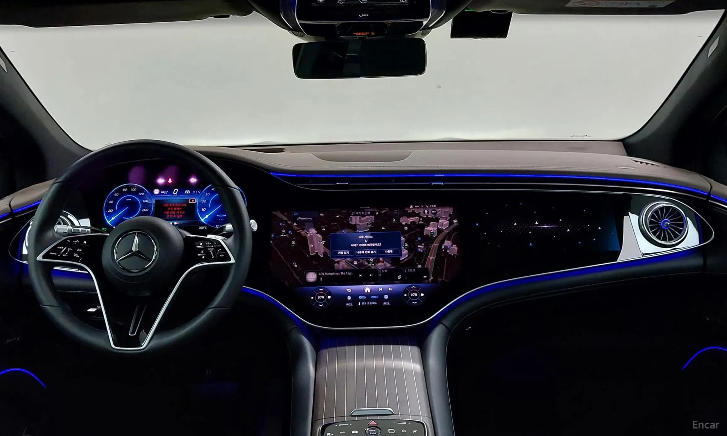 EQS SUV X296