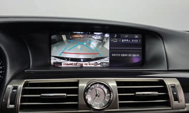 LS600hL