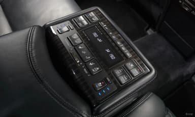 LS600hL
